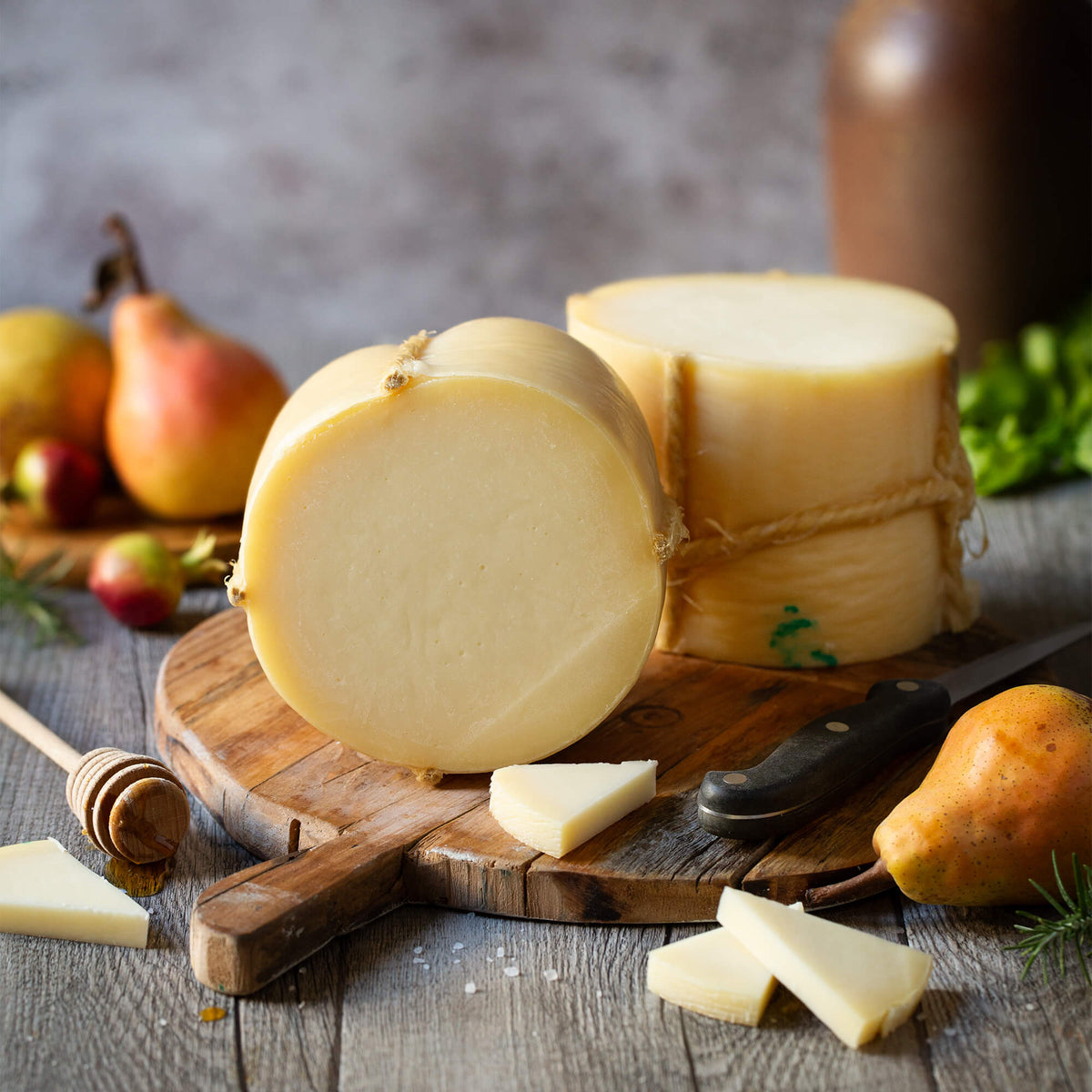 Strong and Mild Provolone - EMILIA FOOD LOVE Selected with love in Italy